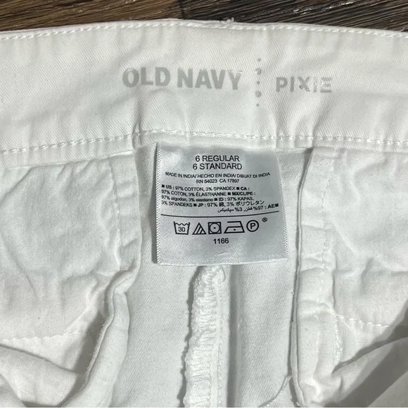 Preloved-OLD NAVY White Pixie Shorts, Women’s Shorts, Summer Shorts - Picture 4 of 13